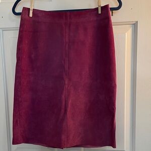 VINTAGE BEBE FUSCHIA SUEDE SKIRT